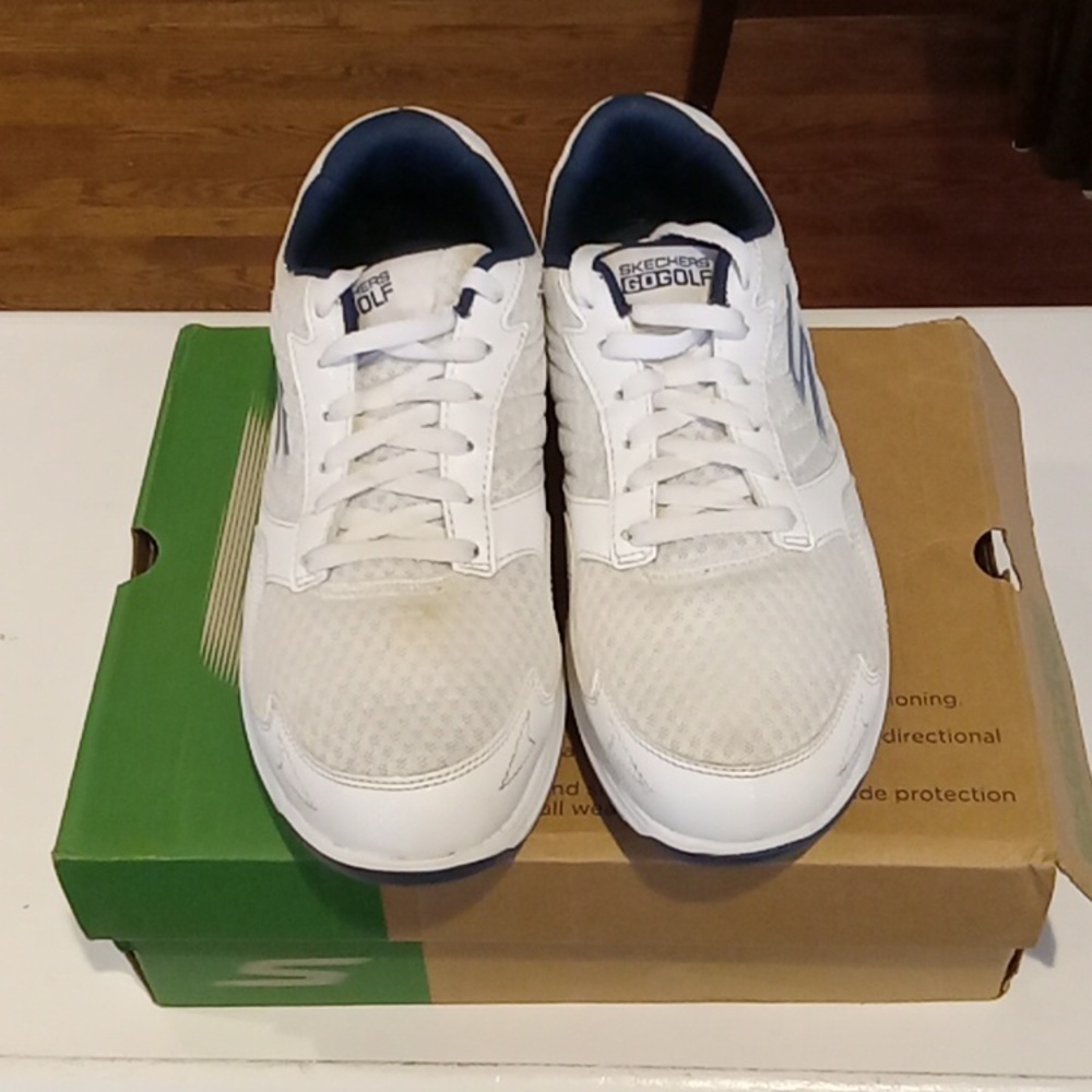 Skechers men's golf shoes-USED